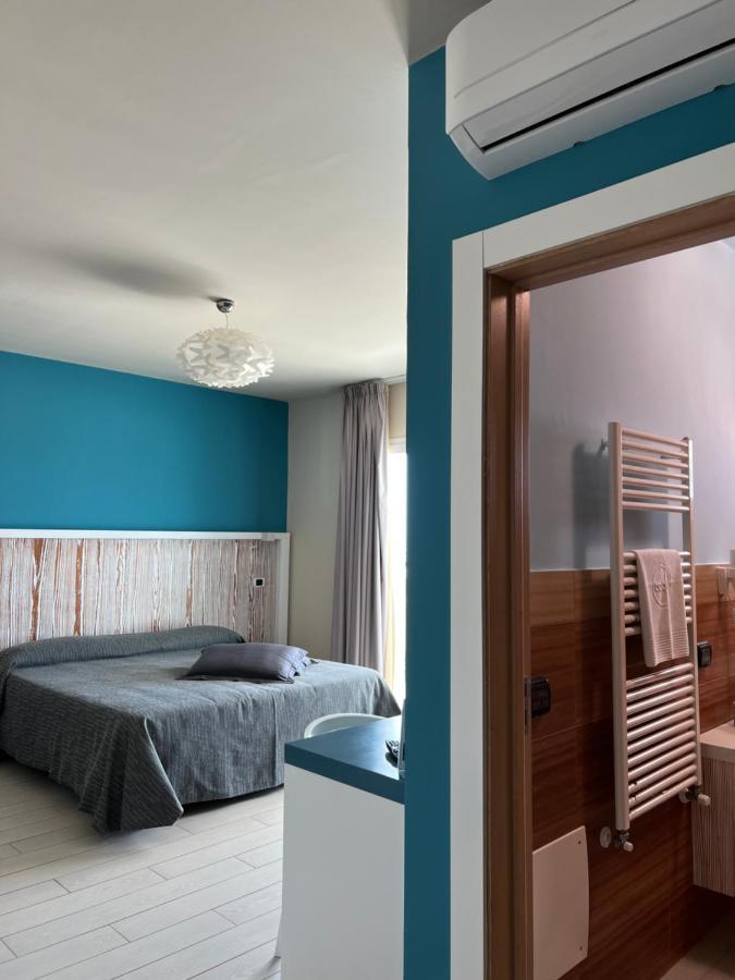 Tabu Hotel Porto Cesareo Bagian luar foto