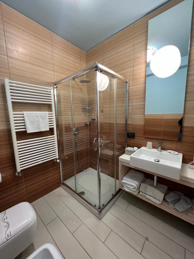Tabu Hotel Porto Cesareo Bagian luar foto
