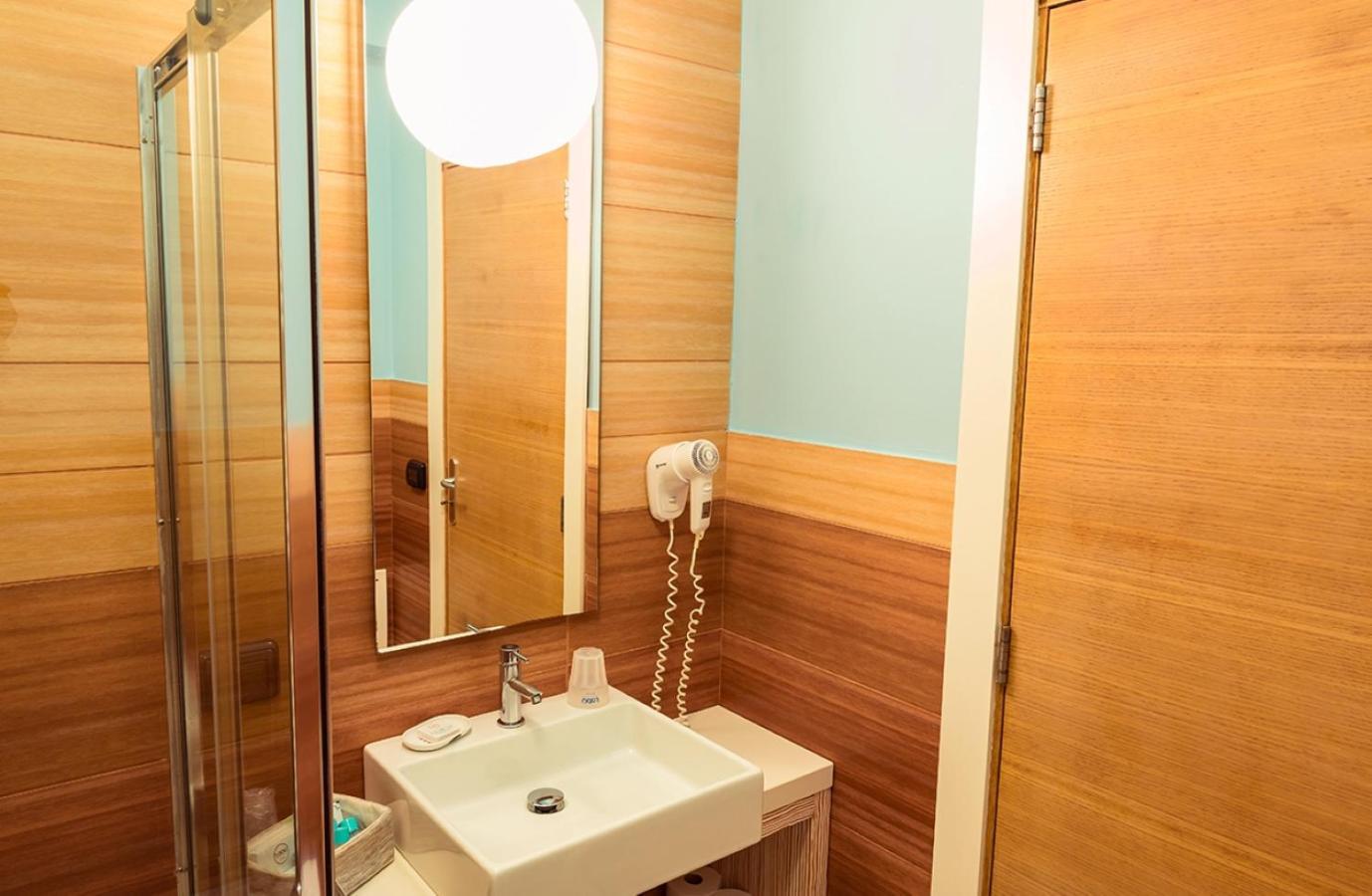 Tabu Hotel Porto Cesareo Bagian luar foto